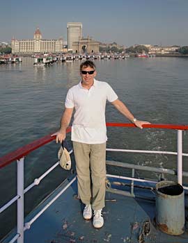 Stephen Schwartz in India working on Monkeys of Mumbai